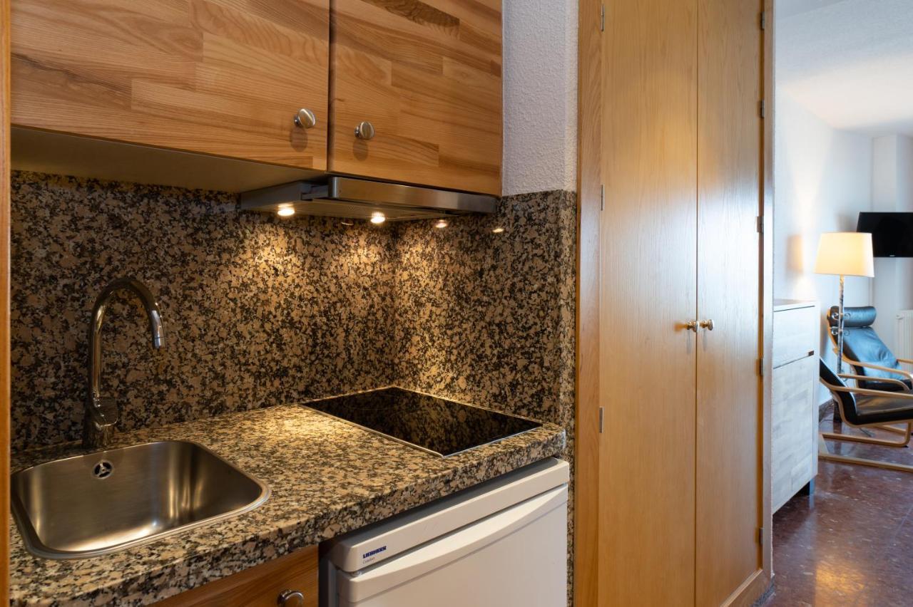 Hotel Apartamentos Bajondillo トレモリノス エクステリア 写真 Kitchen